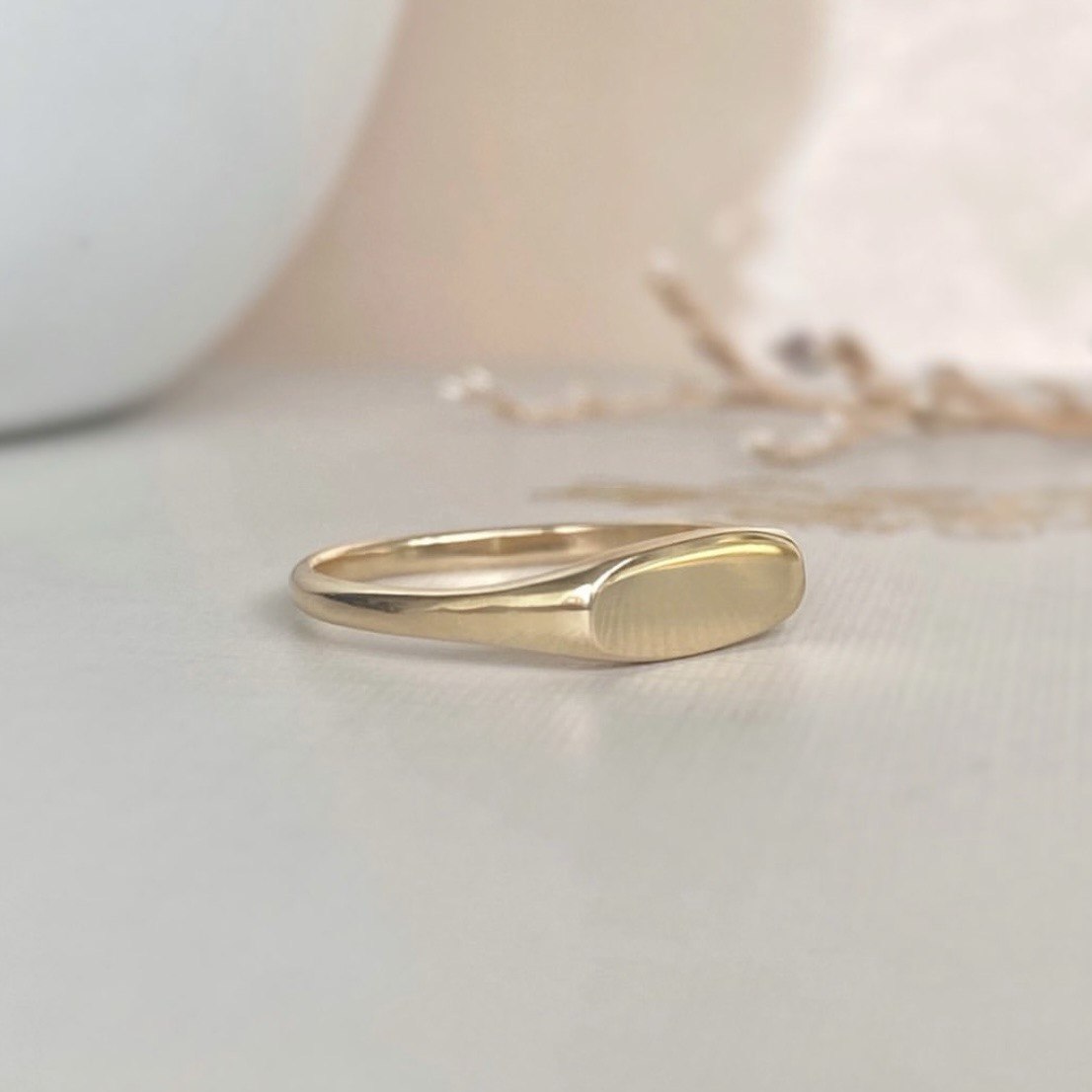 Feminine Signet Ring